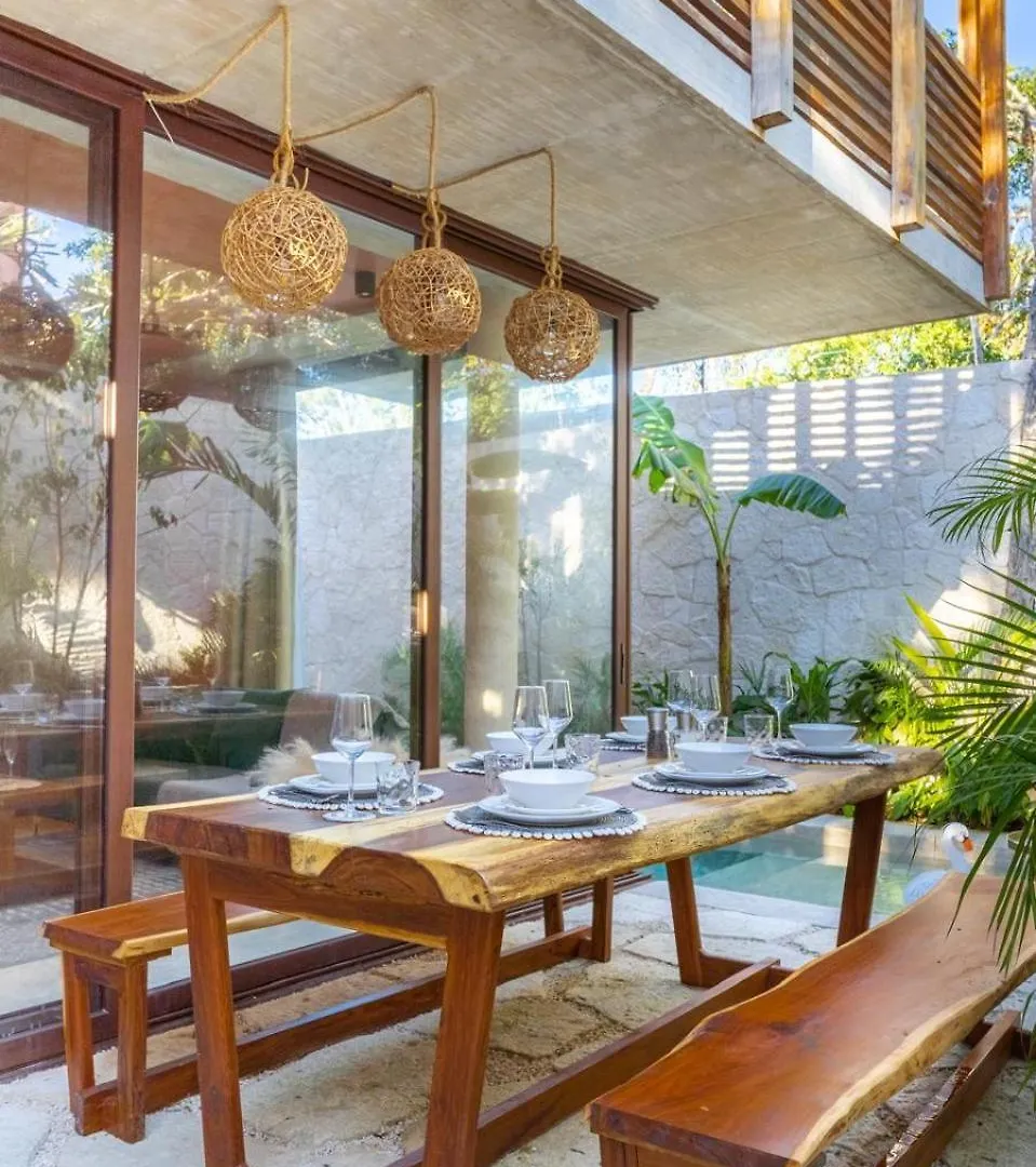 Primrose Jungle Paradise Villa, 3Brd, Island Shower, 2 Private Pools, Gourmet Dining & 24Hr Security Tulum