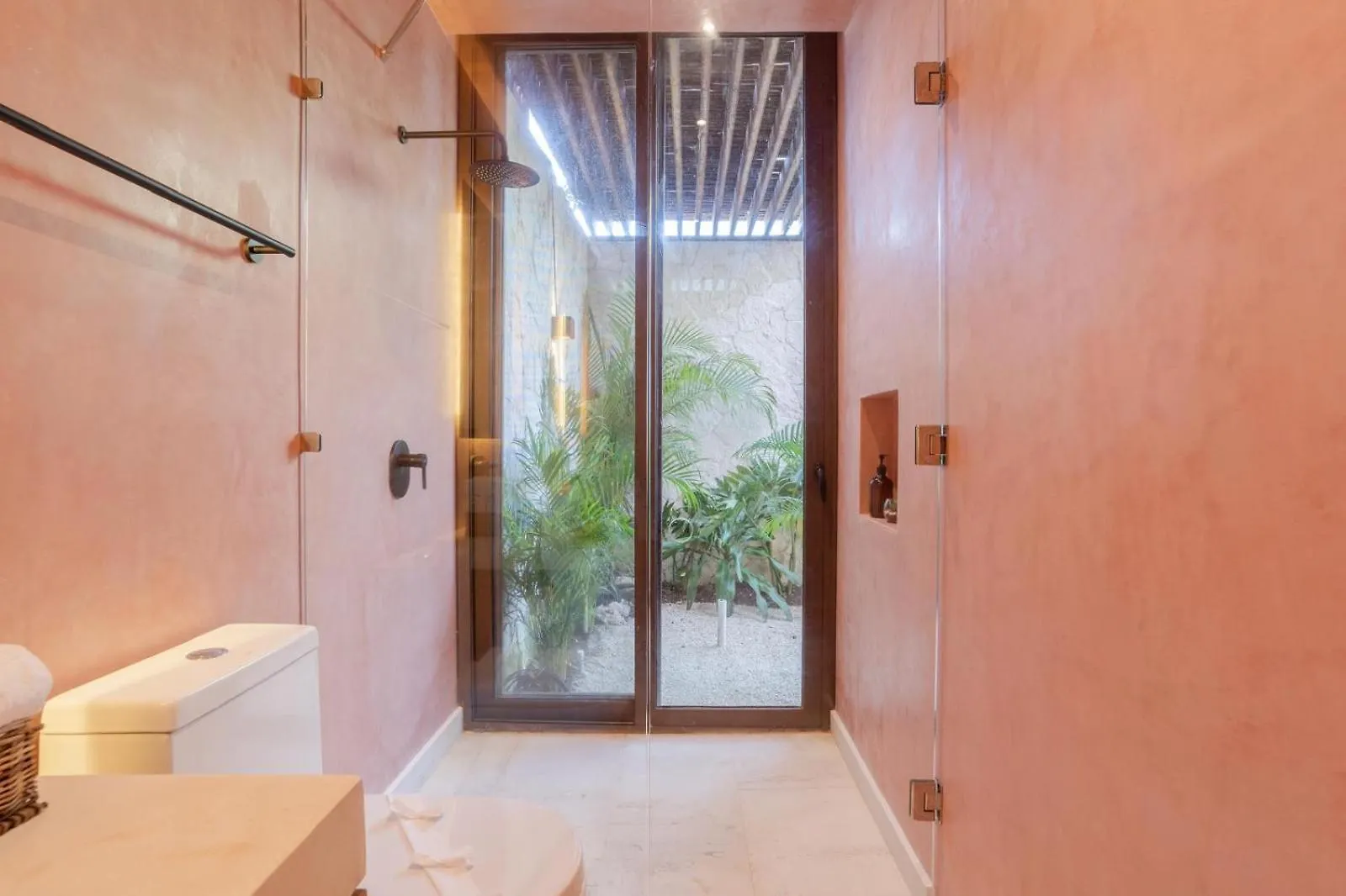 Primrose Jungle Paradise Villa, 3Brd, Island Shower, 2 Private Pools, Gourmet Dining & 24Hr Security Tulum Villa
